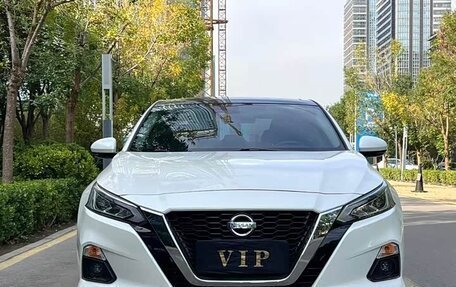 Nissan Altima VI (L34), 2022 год, 2 160 000 рублей, 3 фотография