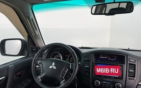 Mitsubishi Pajero IV, 2007 год, 1 570 000 рублей, 16 фотография