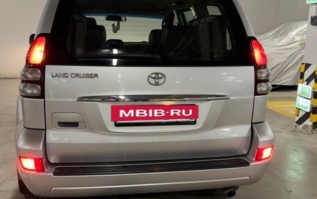 Toyota Land Cruiser Prado 120 рестайлинг, 2006 год, 2 350 000 рублей, 5 фотография