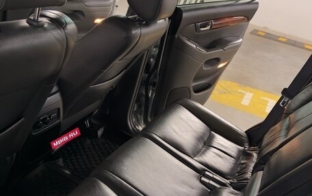 Toyota Land Cruiser Prado 120 рестайлинг, 2006 год, 2 350 000 рублей, 16 фотография