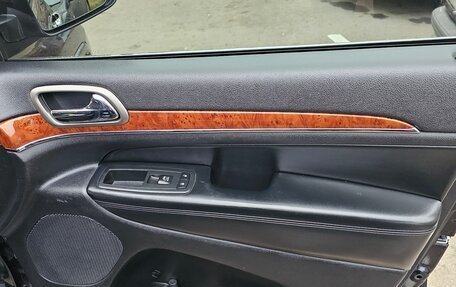 Jeep Grand Cherokee, 2012 год, 1 800 000 рублей, 18 фотография