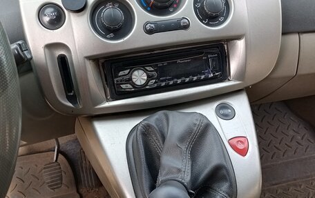 Renault Scenic III, 2004 год, 470 000 рублей, 4 фотография