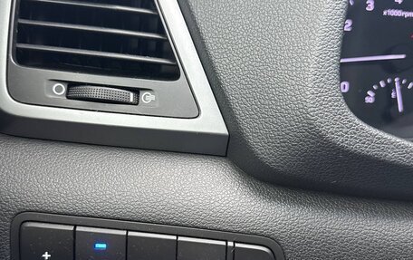 Hyundai Tucson III, 2017 год, 2 100 000 рублей, 6 фотография