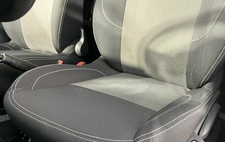 Renault Logan II, 2020 год, 1 065 000 рублей, 14 фотография