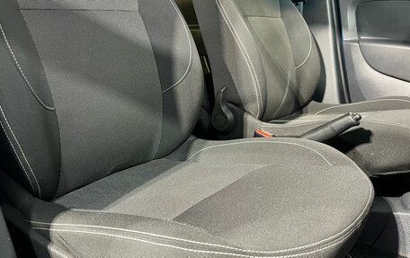 Renault Logan II, 2020 год, 1 065 000 рублей, 15 фотография