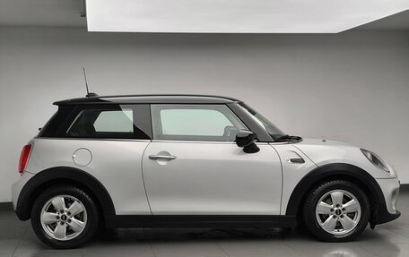 MINI Hatch, 2020 год, 2 270 000 рублей, 3 фотография