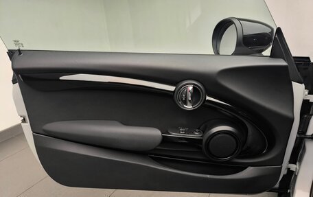 MINI Hatch, 2020 год, 2 270 000 рублей, 17 фотография