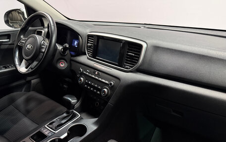 KIA Sportage IV рестайлинг, 2018 год, 1 797 000 рублей, 8 фотография