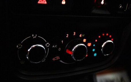 Nissan Terrano III, 2016 год, 1 045 000 рублей, 12 фотография