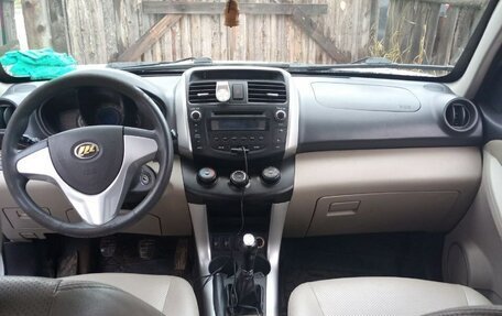 Lifan X60 I рестайлинг, 2013 год, 350 000 рублей, 8 фотография