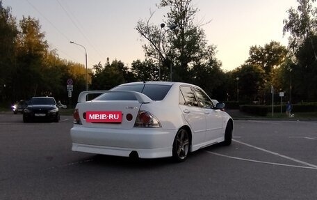 Toyota Altezza, 2001 год, 820 000 рублей, 10 фотография