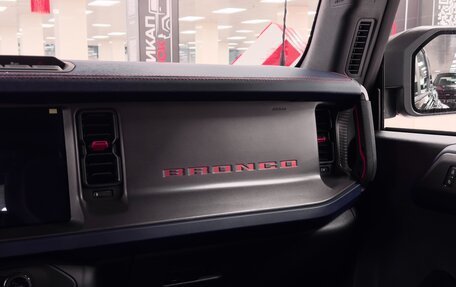 Ford Bronco, 2025 год, 15 790 000 рублей, 27 фотография