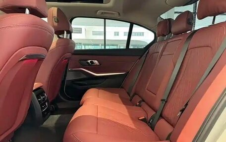 BMW 3 серия, 2025 год, 4 560 000 рублей, 11 фотография