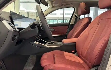 BMW 3 серия, 2025 год, 4 560 000 рублей, 10 фотография