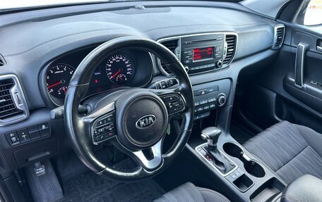 KIA Sportage IV рестайлинг, 2017 год, 2 097 000 рублей, 28 фотография