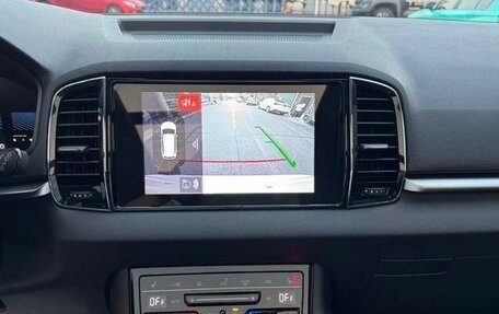 Skoda Karoq I, 2022 год, 2 300 000 рублей, 8 фотография