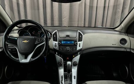 Chevrolet Cruze II, 2012 год, 629 999 рублей, 10 фотография