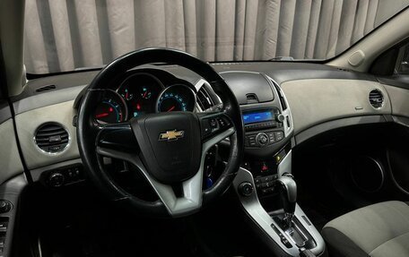 Chevrolet Cruze II, 2012 год, 629 999 рублей, 8 фотография