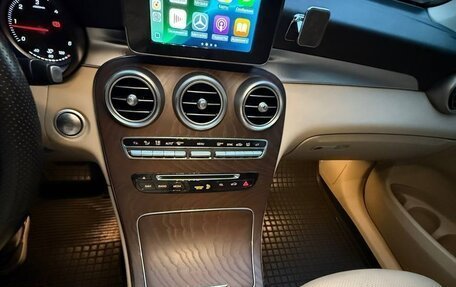 Mercedes-Benz GLC, 2019 год, 3 300 000 рублей, 14 фотография