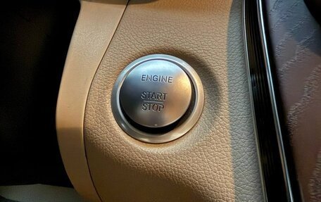 Mercedes-Benz GLC, 2019 год, 3 300 000 рублей, 21 фотография