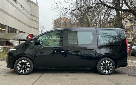 Hyundai Staria, 2025 год, 7 900 000 рублей, 8 фотография