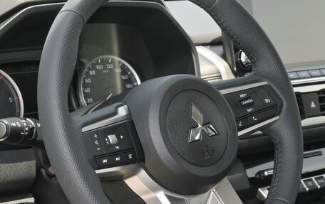 Mitsubishi L200, 2024 год, 5 200 000 рублей, 25 фотография