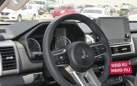 Mitsubishi L200, 2024 год, 5 200 000 рублей, 27 фотография