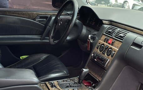 Mercedes-Benz E-Класс, 1998 год, 420 000 рублей, 6 фотография