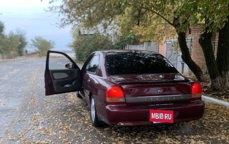 Hyundai Sonata IV рестайлинг, 1998 год, 250 000 рублей, 3 фотография