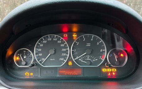 BMW 3 серия, 2004 год, 750 000 рублей, 10 фотография