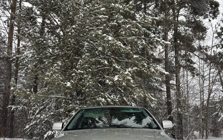 Toyota Avensis III рестайлинг, 2004 год, 700 000 рублей, 2 фотография