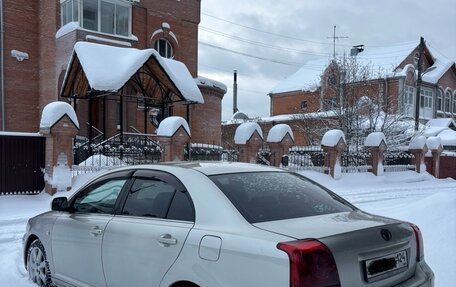 Toyota Avensis III рестайлинг, 2004 год, 700 000 рублей, 6 фотография