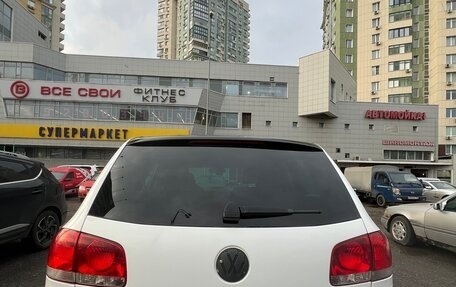 Volkswagen Touareg III, 2004 год, 525 000 рублей, 8 фотография