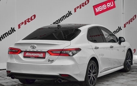 Toyota Camry, 2022 год, 3 864 000 рублей, 9 фотография