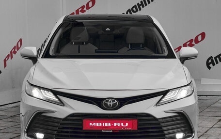 Toyota Camry, 2022 год, 3 864 000 рублей, 5 фотография