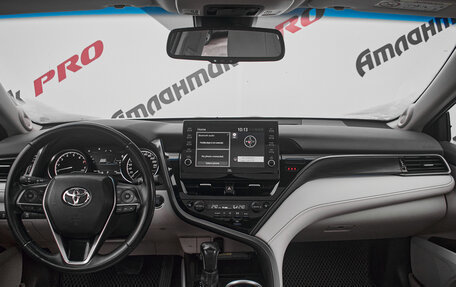 Toyota Camry, 2022 год, 3 864 000 рублей, 15 фотография
