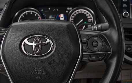 Toyota Camry, 2022 год, 3 864 000 рублей, 17 фотография