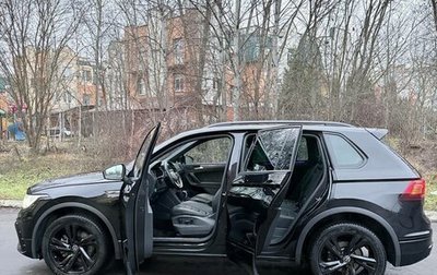 Volkswagen Tiguan II, 2021 год, 3 650 000 рублей, 1 фотография