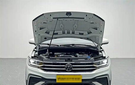 Volkswagen Tiguan II, 2022 год, 2 200 855 рублей, 20 фотография