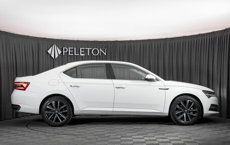 Skoda Superb III рестайлинг, 2025 год, 3 590 000 рублей, 7 фотография