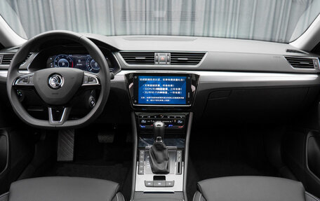 Skoda Superb III рестайлинг, 2025 год, 3 590 000 рублей, 10 фотография