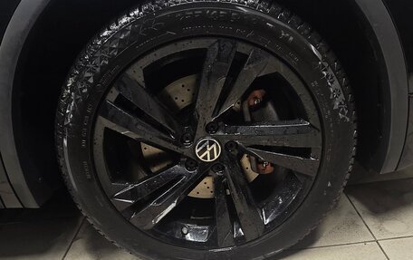 Volkswagen Tiguan II, 2021 год, 3 650 000 рублей, 10 фотография