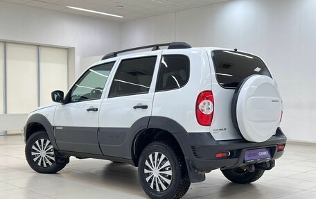 Chevrolet Niva I рестайлинг, 2016 год, 700 000 рублей, 2 фотография