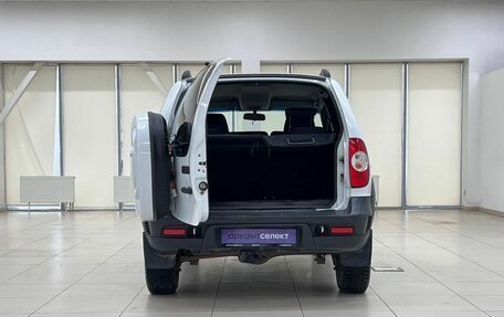 Chevrolet Niva I рестайлинг, 2016 год, 700 000 рублей, 28 фотография