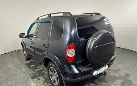 Chevrolet Niva I рестайлинг, 2018 год, 785 000 рублей, 6 фотография