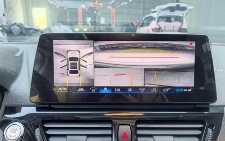 BMW 1 серия, 2022 год, 1 980 000 рублей, 8 фотография