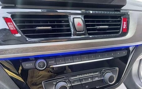 BMW 1 серия, 2022 год, 1 980 000 рублей, 14 фотография