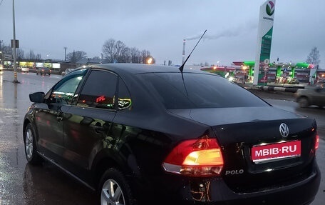 Volkswagen Polo VI (EU Market), 2011 год, 750 000 рублей, 1 фотография
