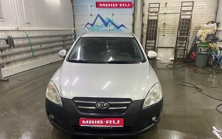 KIA cee'd I рестайлинг, 2008 год, 600 000 рублей, 1 фотография