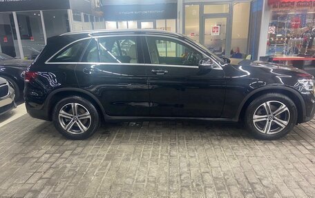 Mercedes-Benz GLC, 2021 год, 4 500 000 рублей, 1 фотография